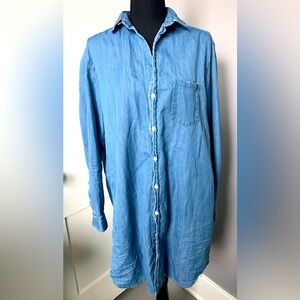 Casual Blue Button-Up Shirt